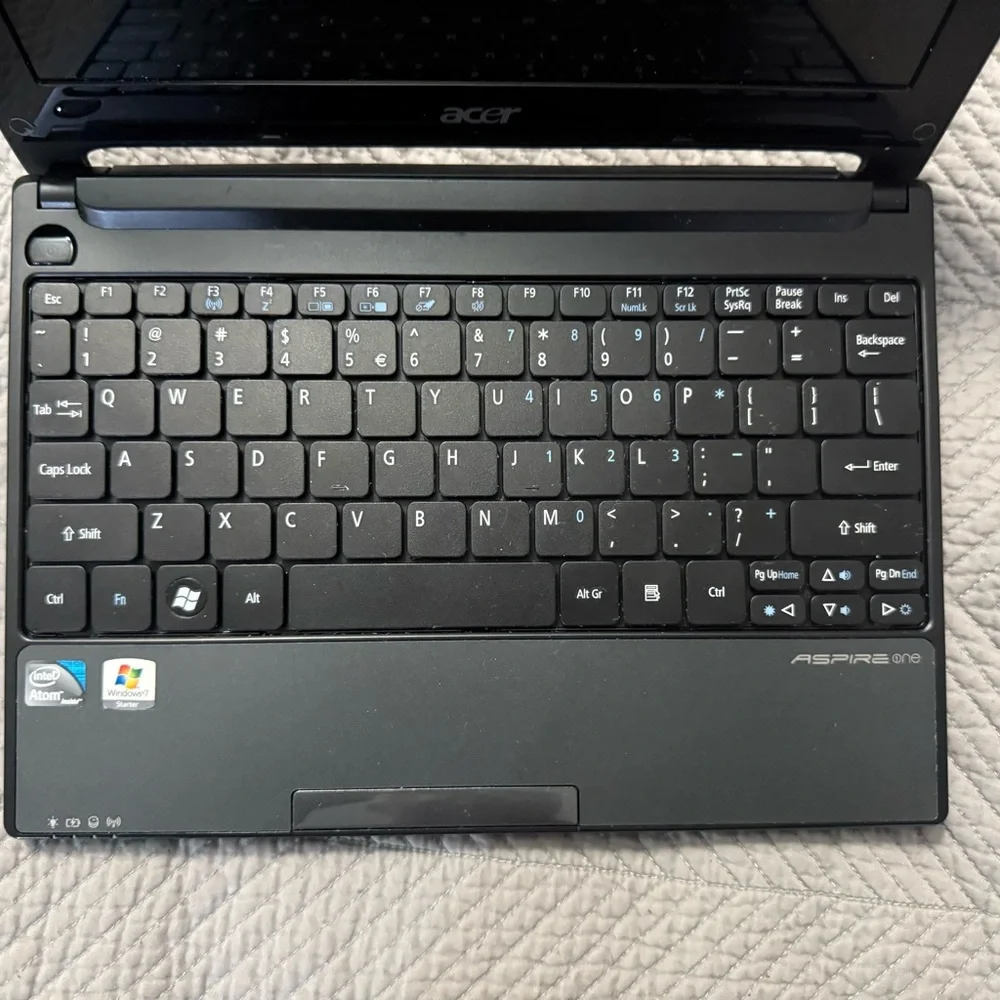 Acer Aspire One D255-2905 Black Notebook